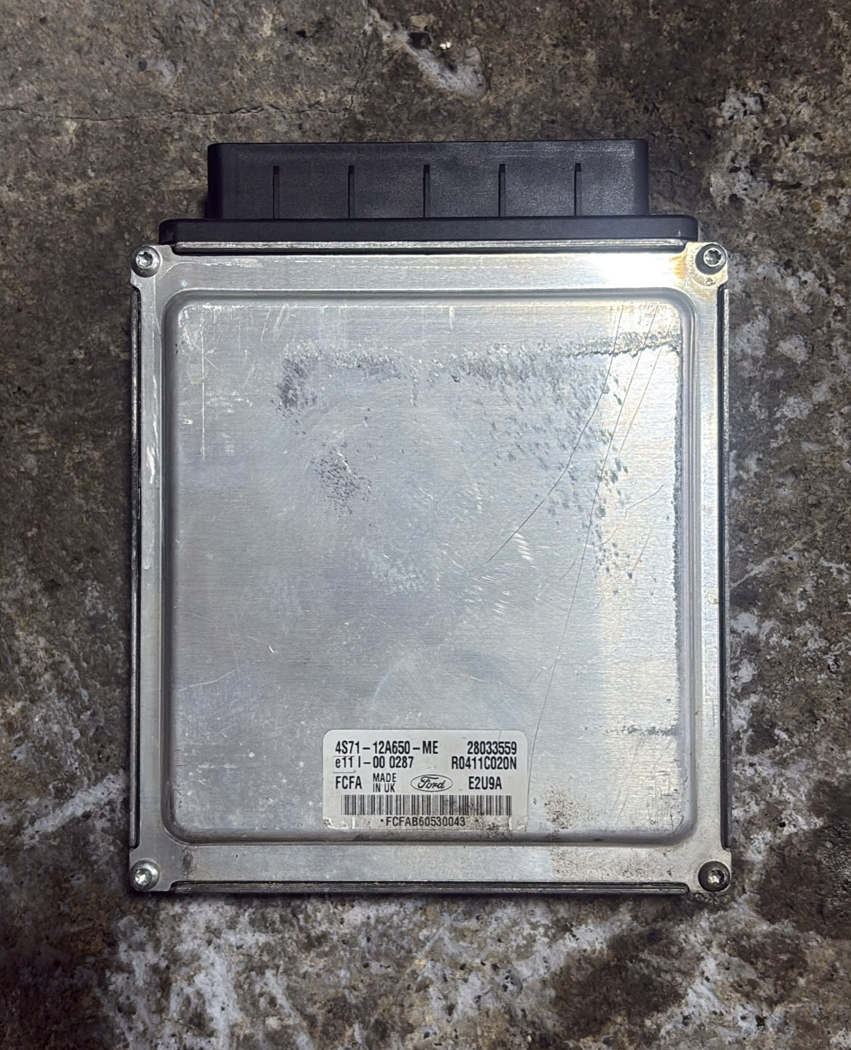 Ford Mondeo MK3 2.0 TDCi Motor Beyni